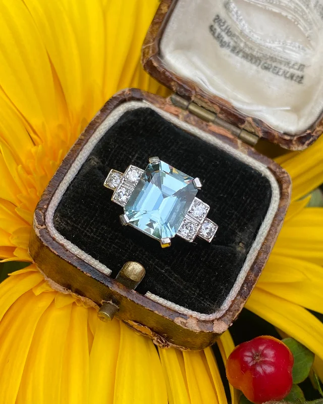 women vintage-style rings -Aquamarine and Diamond Ring Platinum 0.40ct + 4.12ct