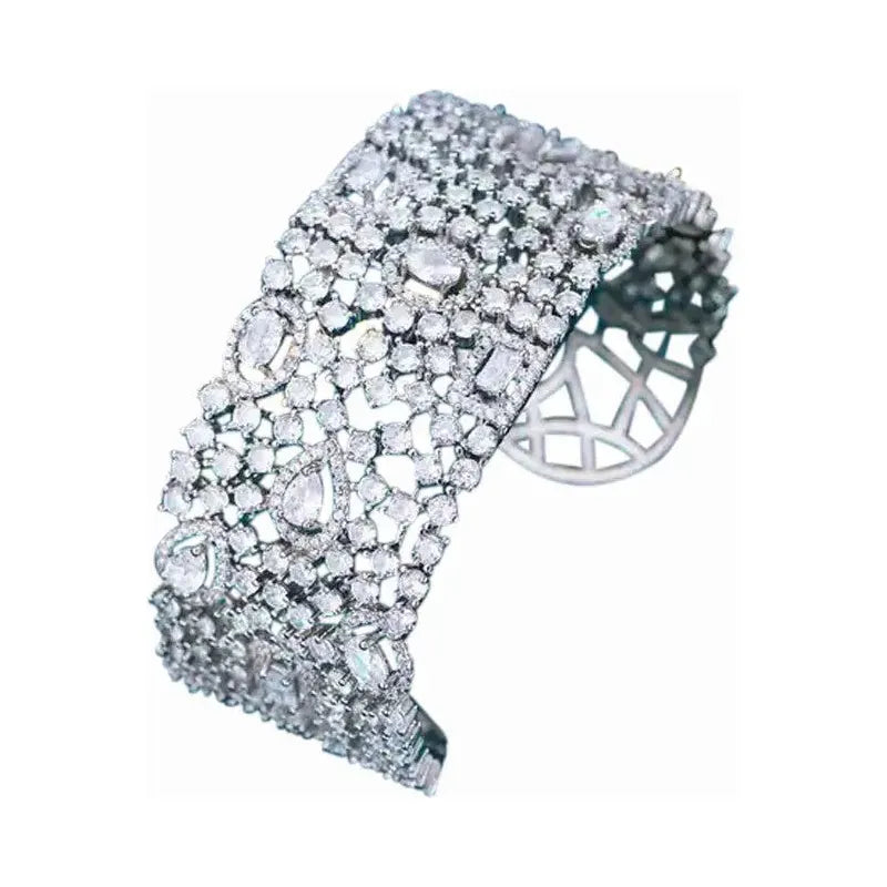 women minimalist bracelets -Venezia Cuff Bracelet - Silver