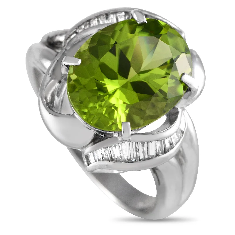 women vintage gold engagement rings -LB Exclusive Platinum 0.25ct Diamond and Peridot Ring #3952