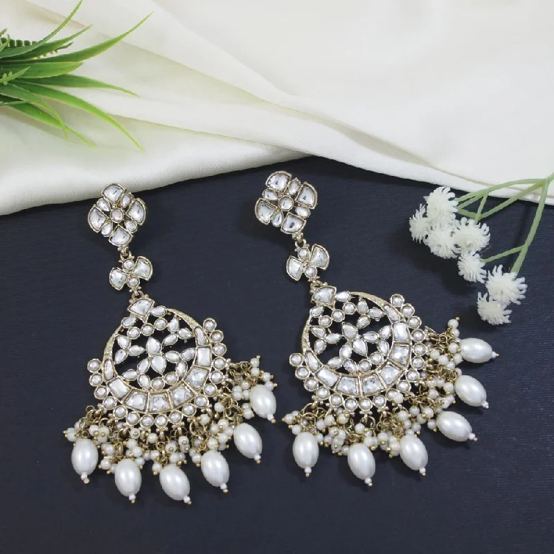 women retro earrings -Etnico Gold Plated Traditional Kundan & Pearl Chandbali Earrings For Women (E3157W)