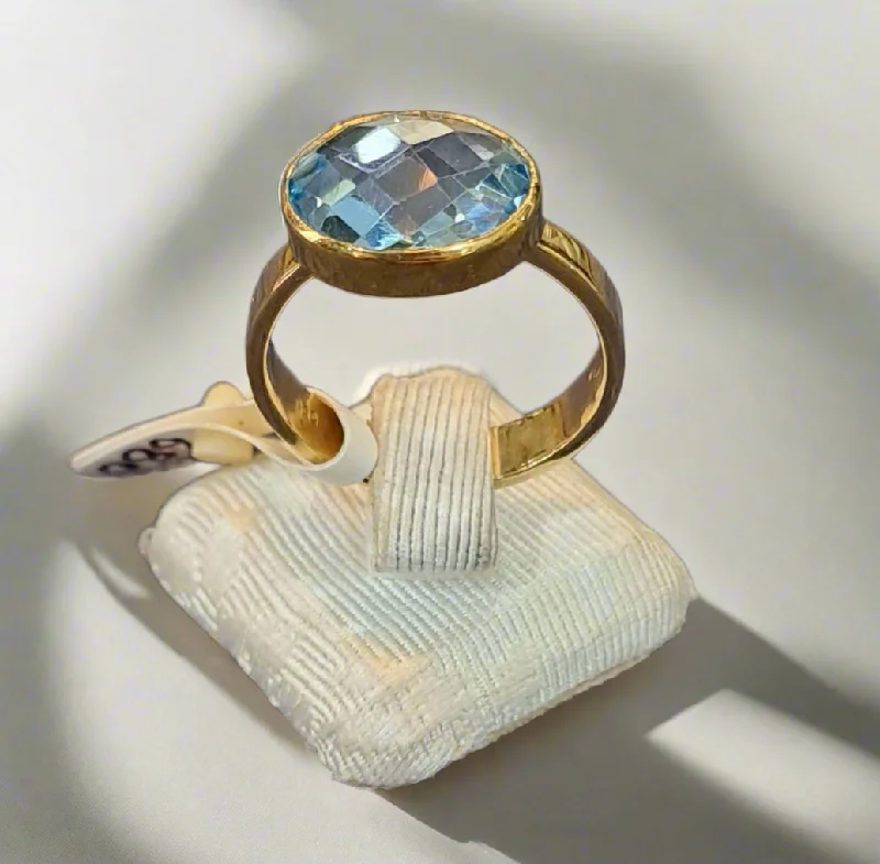 women engagement ring sets -Ring in 14k gold with a blue topaz